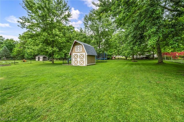 1295 Cherry Lane, Brunswick, OH 44212