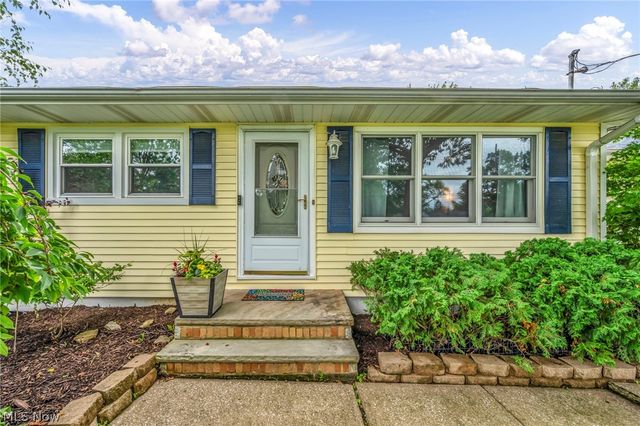 1295 Cherry Lane, Brunswick, OH 44212