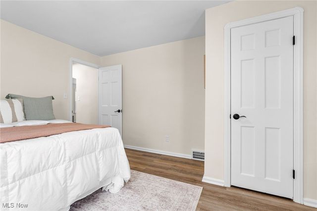 890 E 250th Street, Euclid, OH 44132