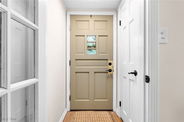 890 E 250th Street, Euclid, OH 44132