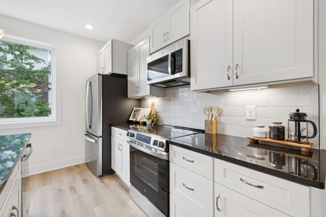 1117B Chester Ave B, Nashville, TN 37206