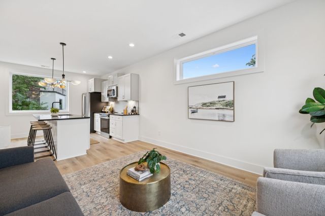 1117B Chester Ave B, Nashville, TN 37206