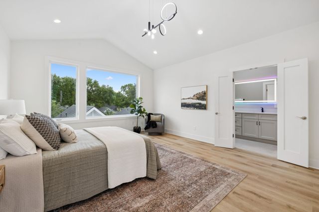 1117B Chester Ave B, Nashville, TN 37206