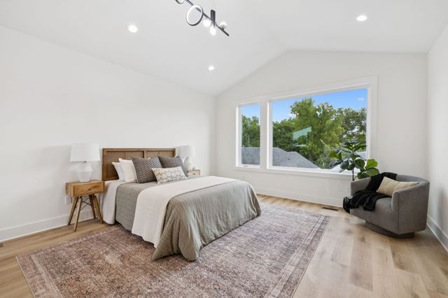 1117B Chester Ave B, Nashville, TN 37206