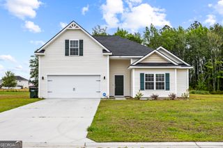 134 Sunflower Circle NE, Ludowici, GA 31316