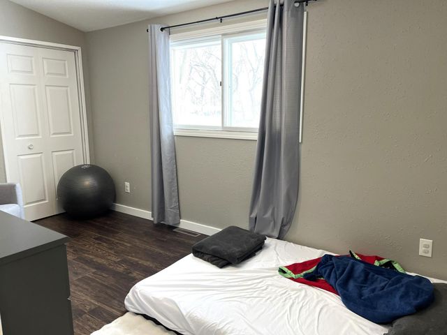 3702 W Amber Lake Drive, Fairmont, MN 56031