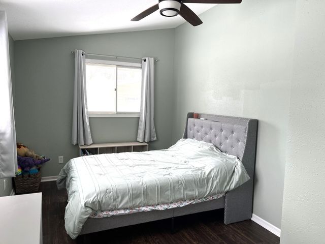 3702 W Amber Lake Drive, Fairmont, MN 56031