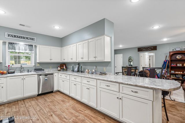 6759 Trinity Drive, Hernando, MS 38632