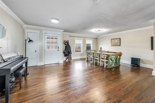 1113 Carlock Street, Fort Worth, TX 76110