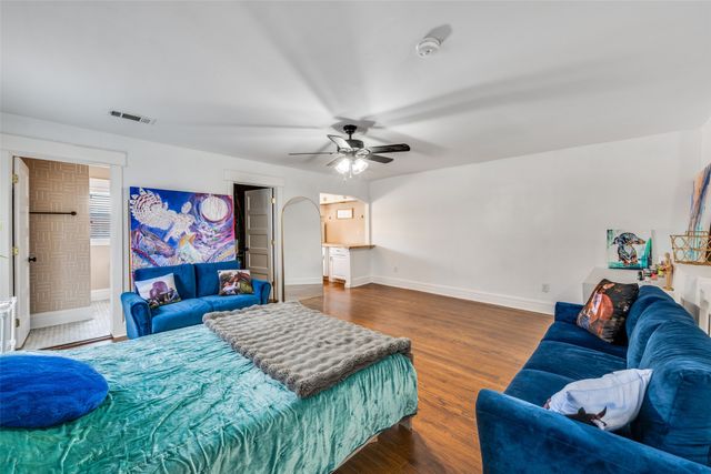 1113 Carlock Street, Fort Worth, TX 76110