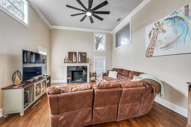 1113 Carlock Street, Fort Worth, TX 76110