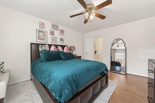2822 Briarhurst Drive 52, Houston, TX 77057
