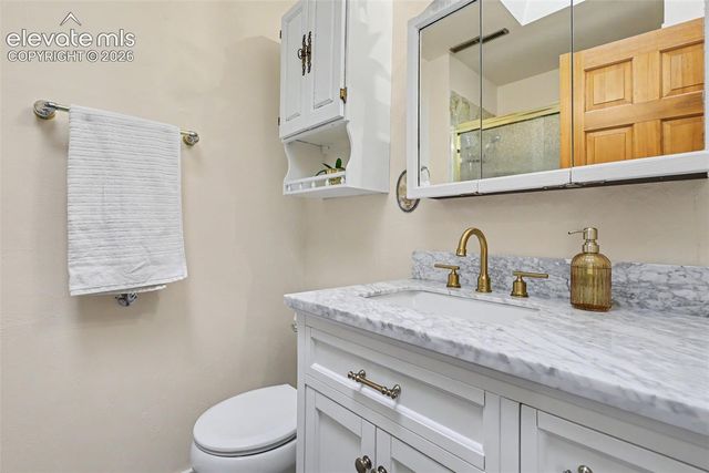 21 Via Sierra Grande NA, Manitou Springs, CO 80829