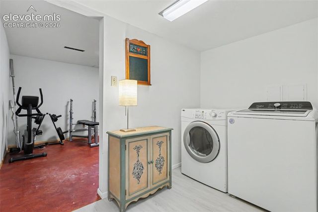 21 Via Sierra Grande NA, Manitou Springs, CO 80829