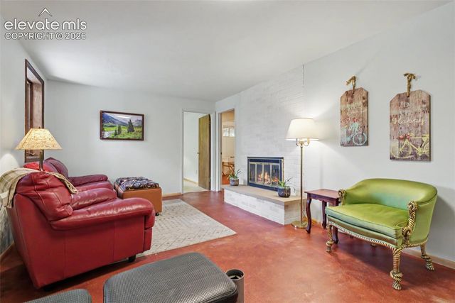 21 Via Sierra Grande NA, Manitou Springs, CO 80829