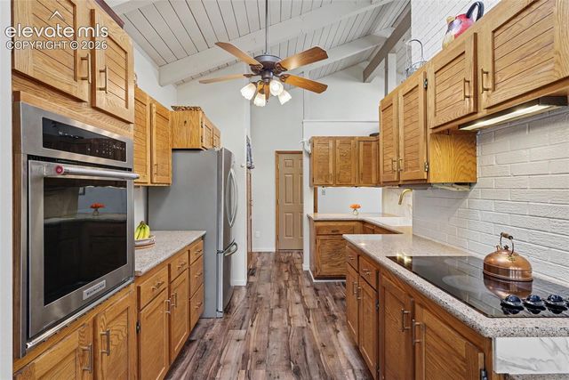21 Via Sierra Grande NA, Manitou Springs, CO 80829