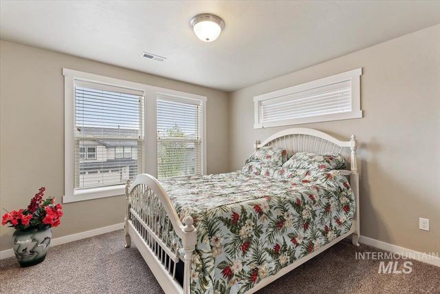 1011 W Riodosa, Meridian, ID 83642