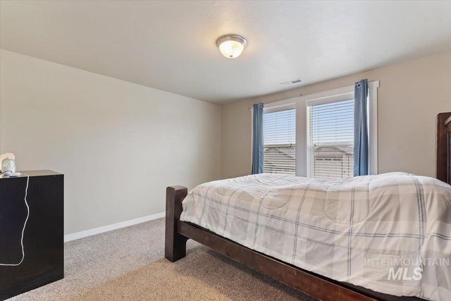 1011 W Riodosa, Meridian, ID 83642