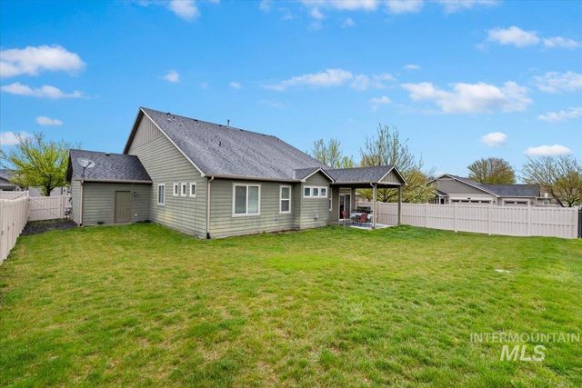 1011 W Riodosa, Meridian, ID 83642