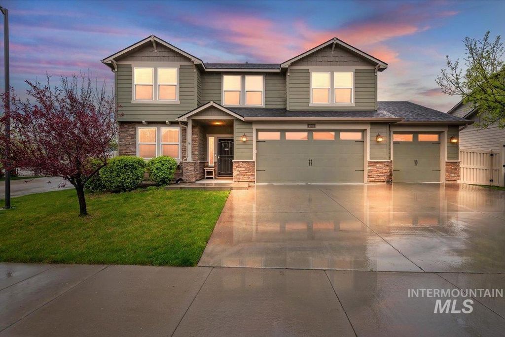 1011 W Riodosa, Meridian, ID 83642