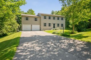 28 Old Farm Road, Jericho, VT 05465