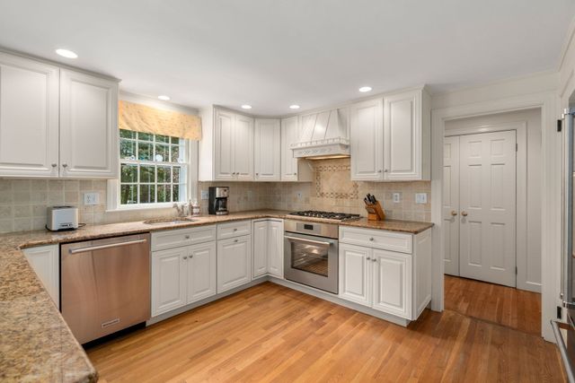 4 Cherry Brook Road, Weston, MA 02493