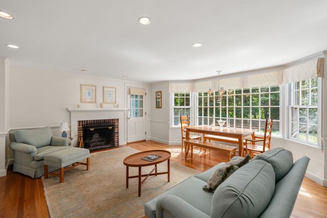 4 Cherry Brook Road, Weston, MA 02493