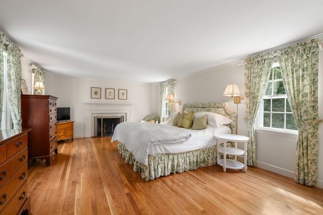 4 Cherry Brook Road, Weston, MA 02493