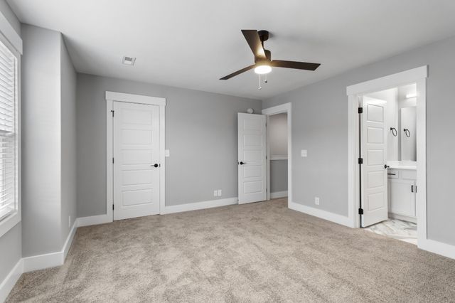 106 Jonathan Wade Circle, Clarksville, TN 37043