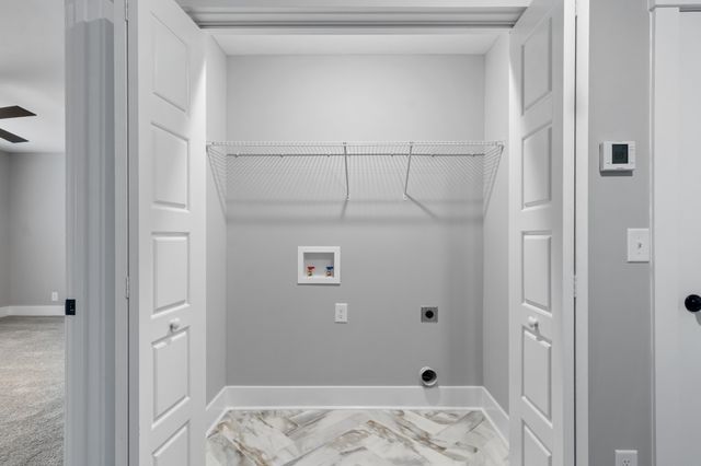 106 Jonathan Wade Circle, Clarksville, TN 37043