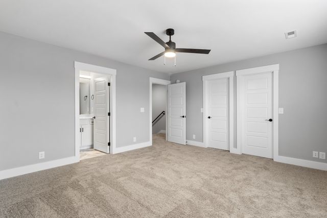 106 Jonathan Wade Circle, Clarksville, TN 37043