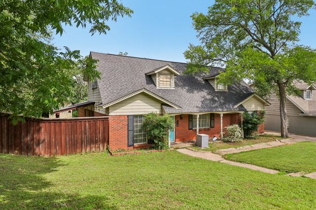820 N Bowen Road, Arlington, TX 76012
