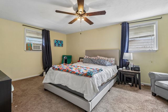 820 N Bowen Road, Arlington, TX 76012