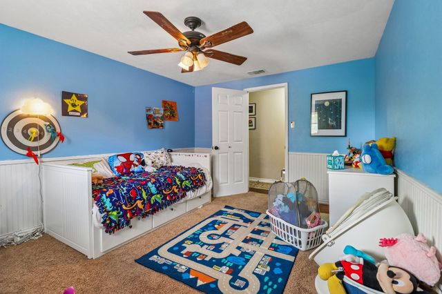 820 N Bowen Road, Arlington, TX 76012