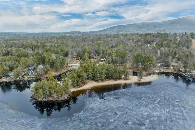 31 Fribourg Street, Moultonborough, NH 03254