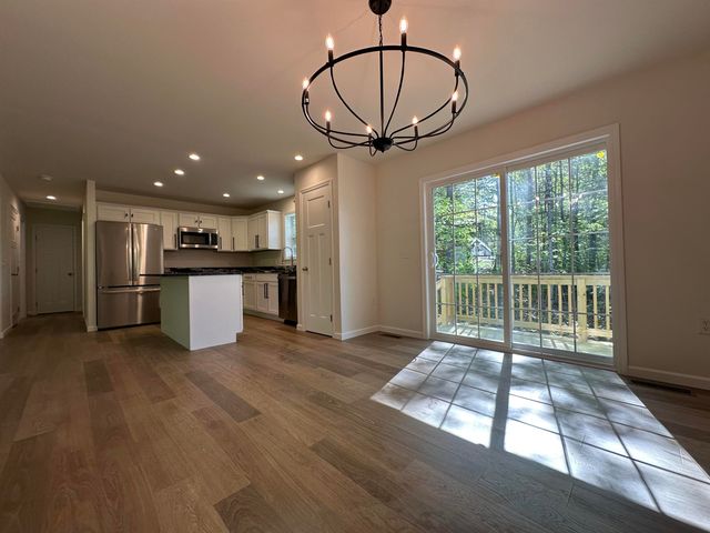 31 Fribourg Street, Moultonborough, NH 03254