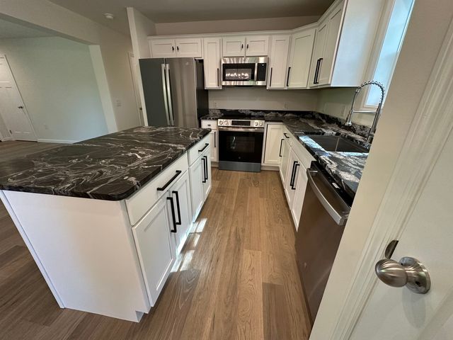 31 Fribourg Street, Moultonborough, NH 03254