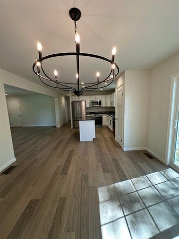 31 Fribourg Street, Moultonborough, NH 03254