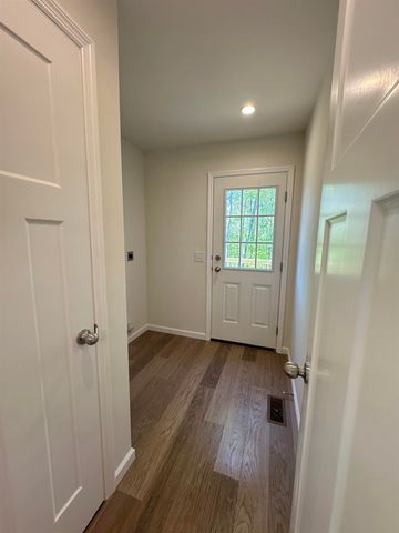 31 Fribourg Street, Moultonborough, NH 03254