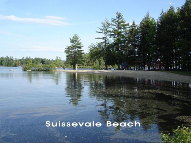 31 Fribourg Street, Moultonborough, NH 03254