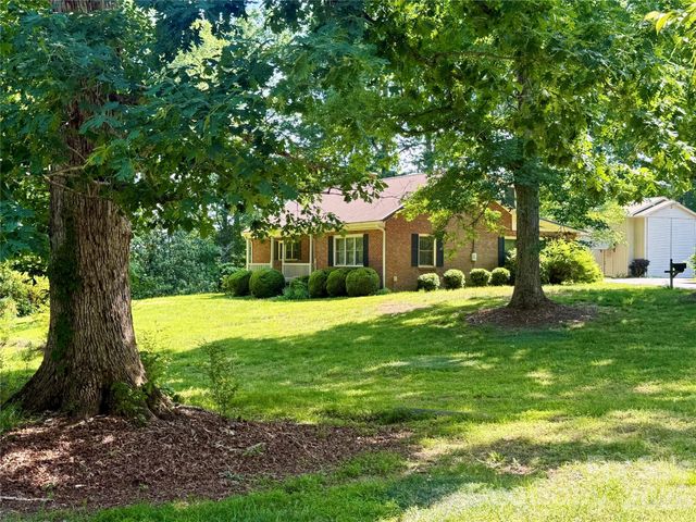 3250 Mount Pleasant Road S, Concord, NC 28025