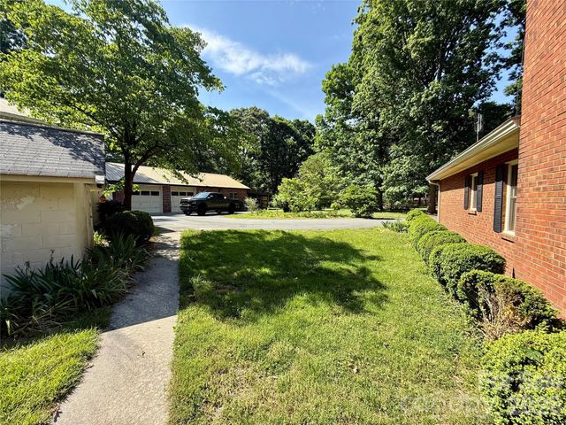 3250 Mount Pleasant Road S, Concord, NC 28025