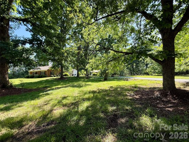 3250 Mount Pleasant Road S, Concord, NC 28025