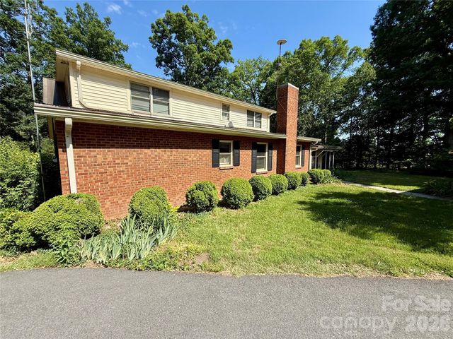 3250 Mount Pleasant Road S, Concord, NC 28025