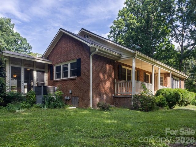 3250 Mount Pleasant Road S, Concord, NC 28025
