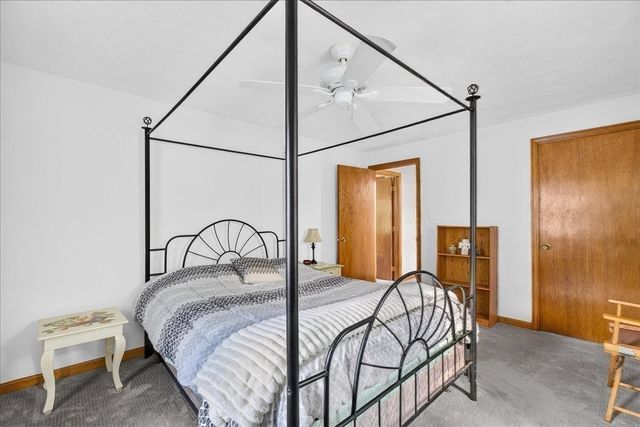 33 White Horse Rd, Plymouth, MA 02360