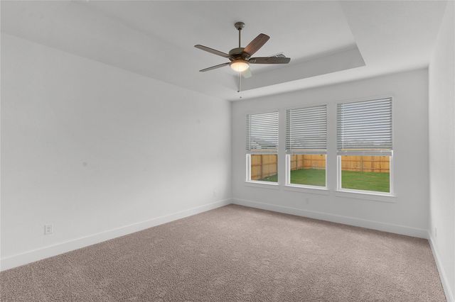 320 West Faulkner ST, Liberty Hill, TX 78642