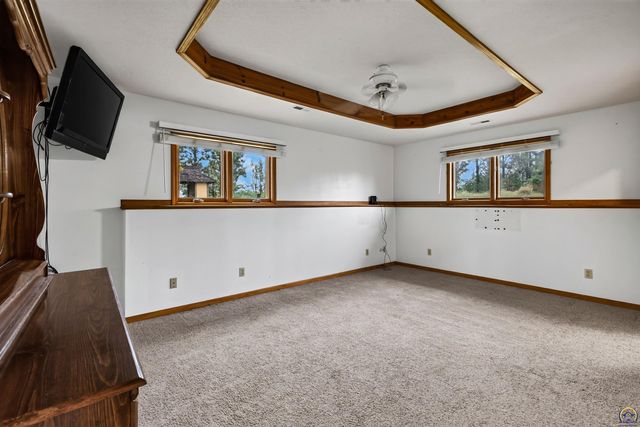 17208 Bowser DR, Hoyt, KS 66440