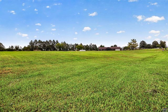 17208 Bowser DR, Hoyt, KS 66440