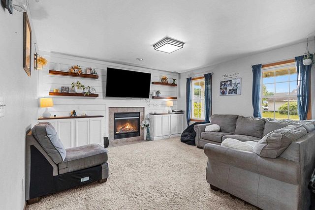 1204 FAIRFAX STREET, Oshkosh, WI 54904